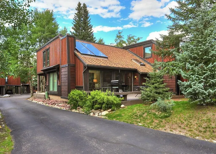 Holiday home Spacious Mill Run 3 Townhouse Close To City Attractions ...